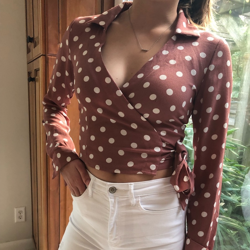 Long sleeve cropped shirt
